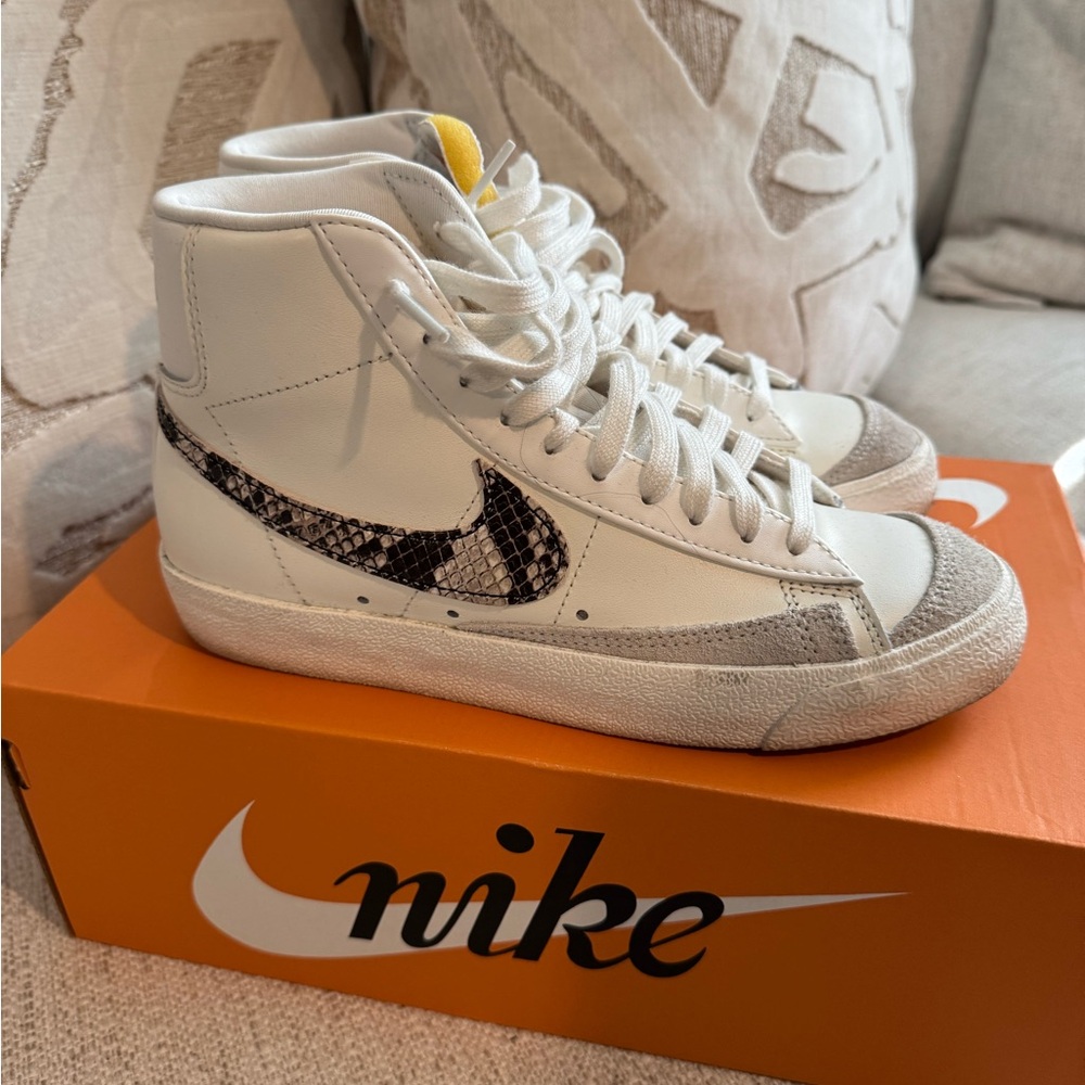 Nike Blazer Snakeskin